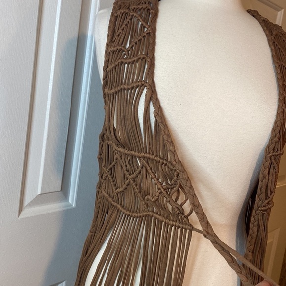 NWT H&M Brown Fringe Overlay Size XS/S - Picture 2 of 9